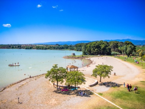 Base de loisirs nautiques sur le lac de Jouarres